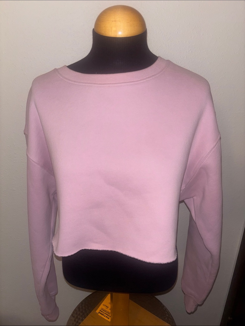 Tic Toc Cropped Oversized Sweatshirt size Medium